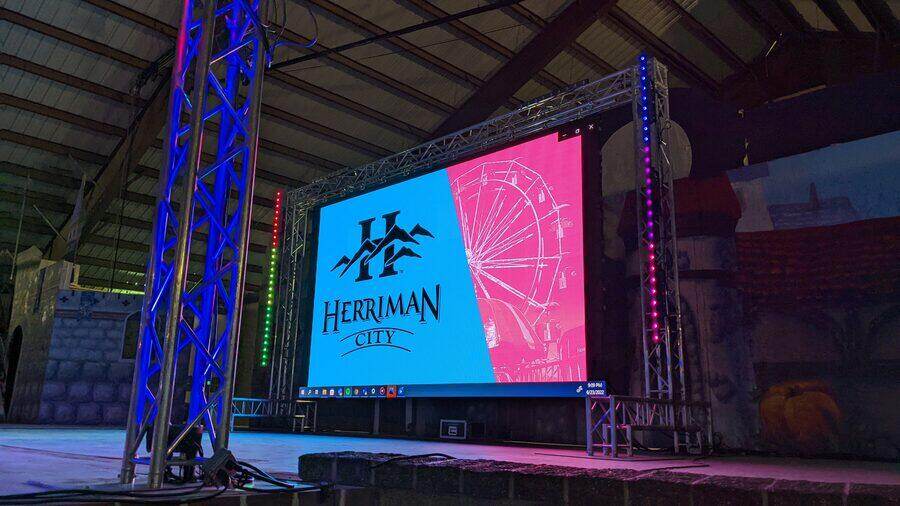 Keynote with an LED video wall