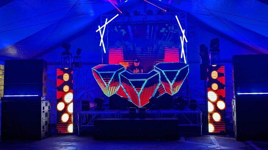 New Year’s Eve party production